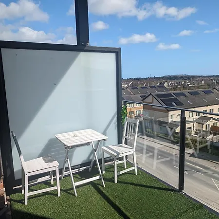 公寓 Entire Penthouse 30 Mins To Center Via Luas 都柏林