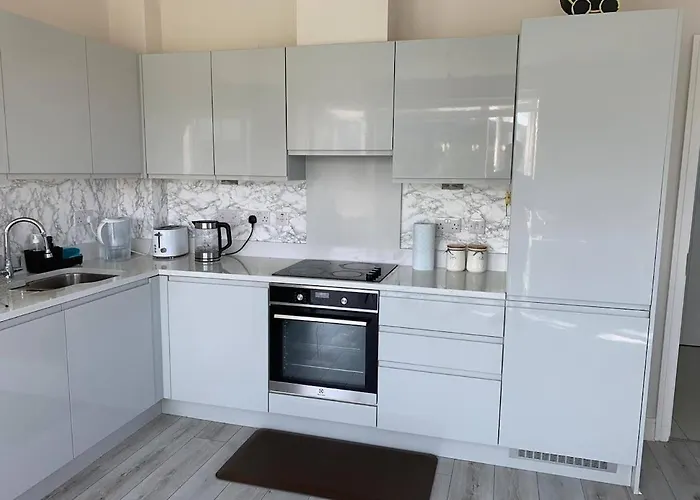 Entire Penthouse 30 Mins To Center Via Luas Apartment Dublin